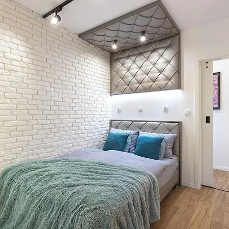 Słoneczny Z Widokiem Na Góry Apartament *